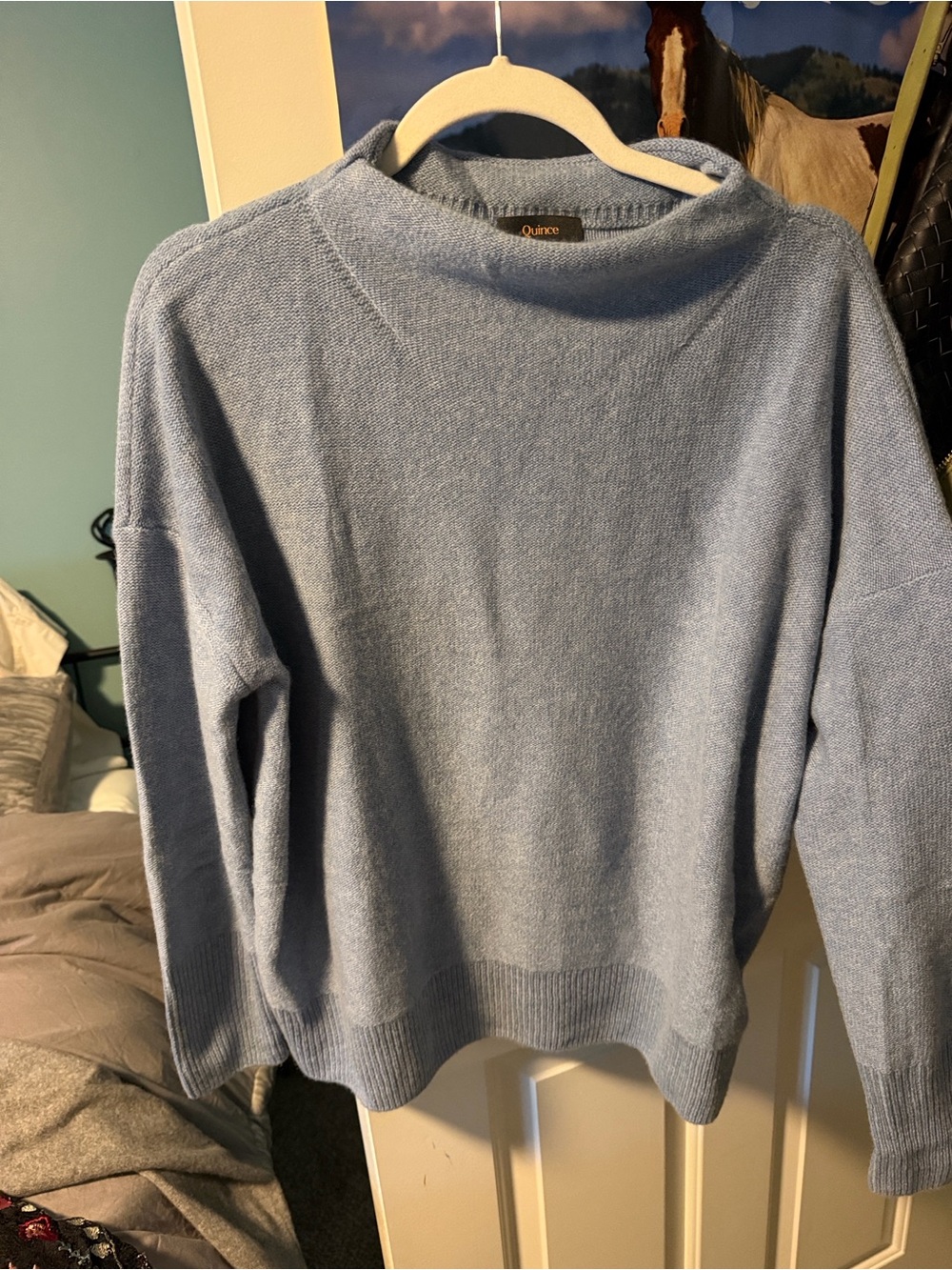 Quince Women’s Light Blue Crewneck Cashmere Sweater